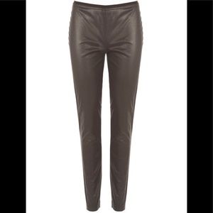 LUISA CERANO Faux Leather Legging, size 8, Black, pull on style